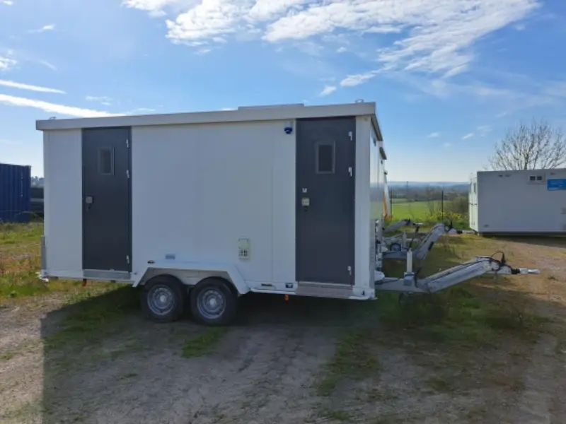 base-vie de chantier d'occasion aménagée